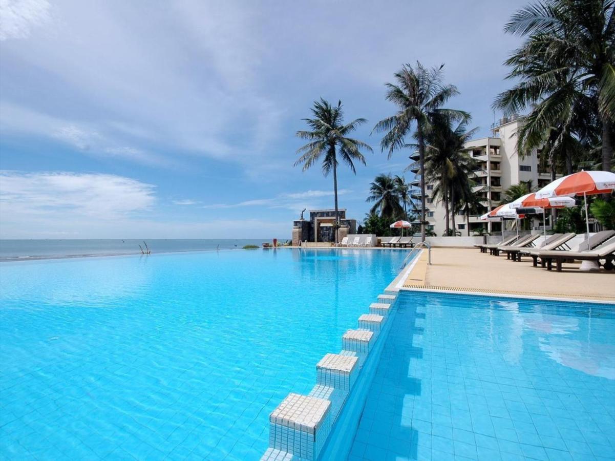 Golden Pine Beach Resort Pranburi Kültér fotó