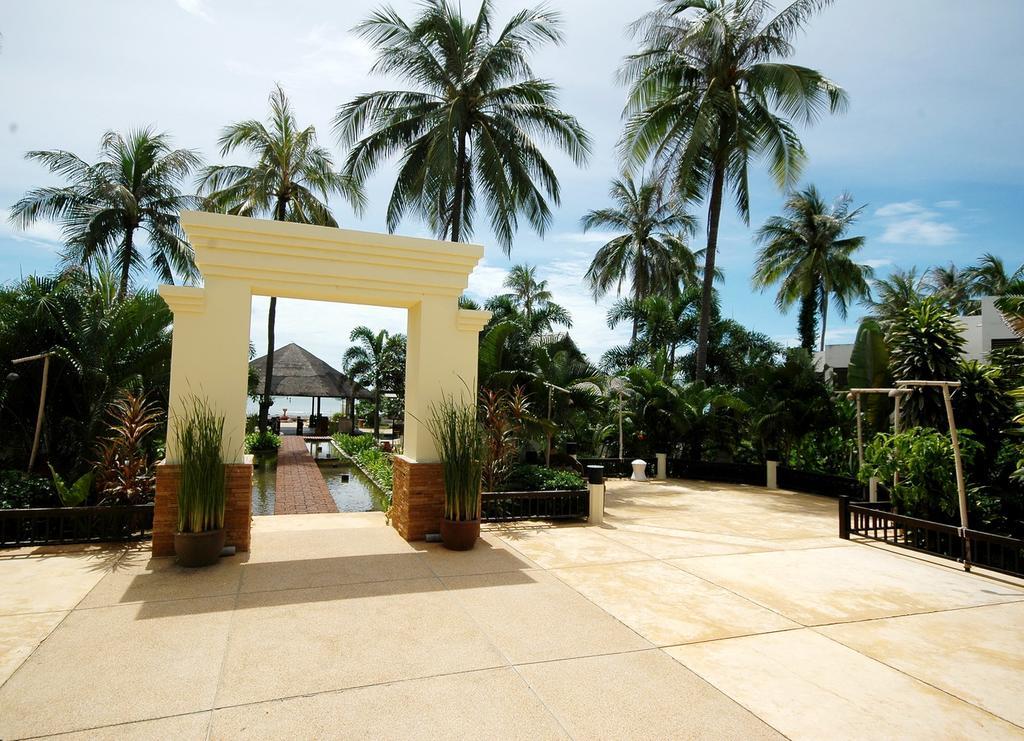 Golden Pine Beach Resort Pranburi Kültér fotó