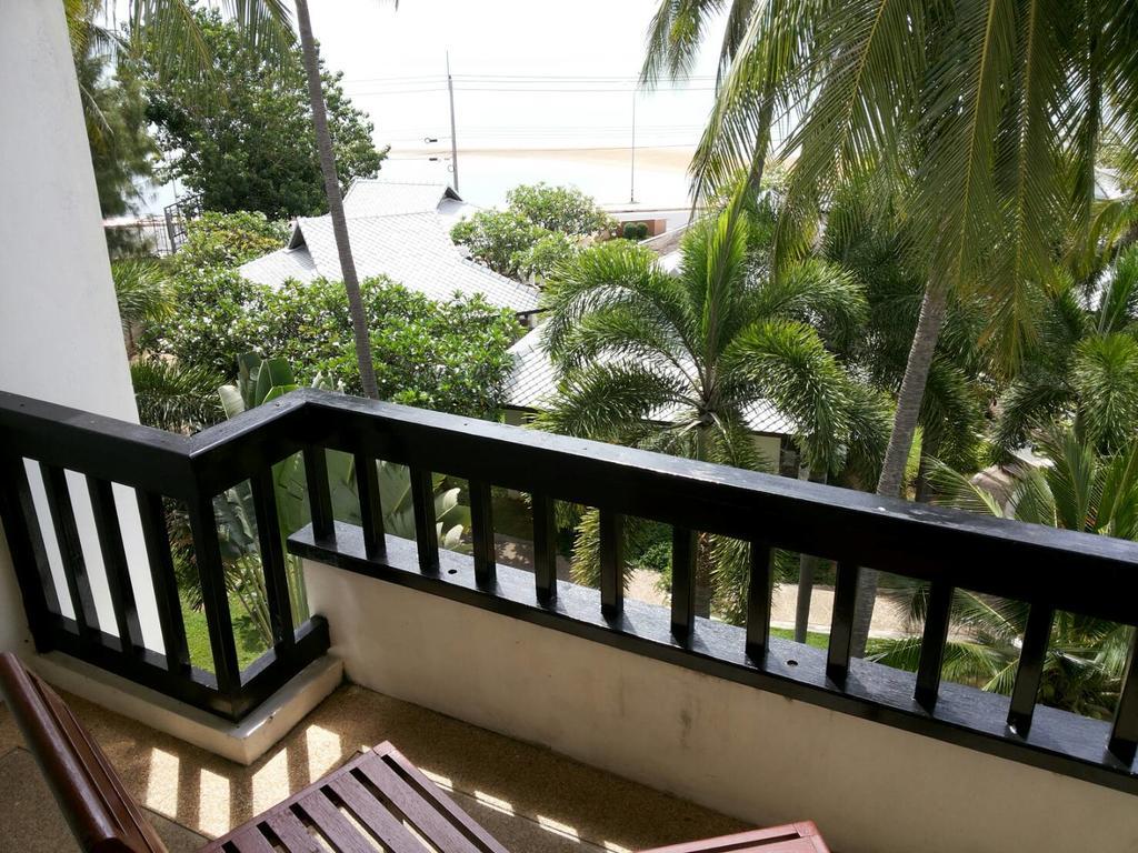 Golden Pine Beach Resort Pranburi Kültér fotó