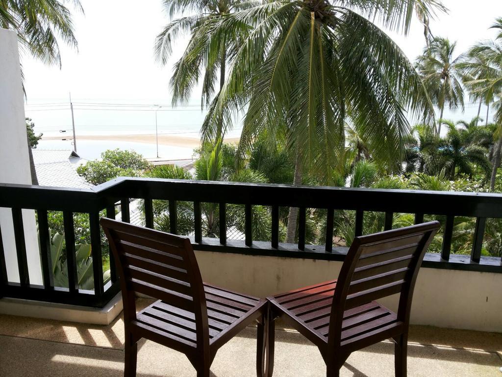 Golden Pine Beach Resort Pranburi Kültér fotó