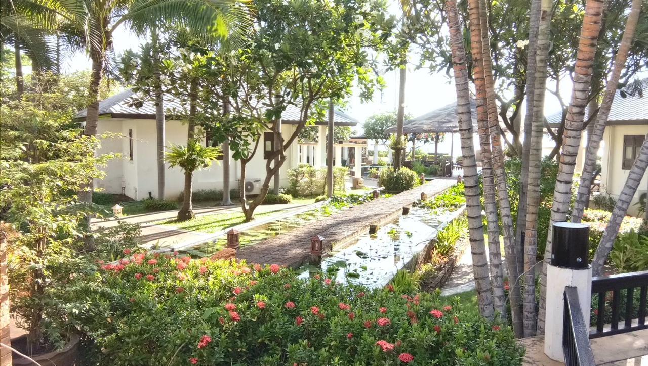 Golden Pine Beach Resort Pranburi Kültér fotó